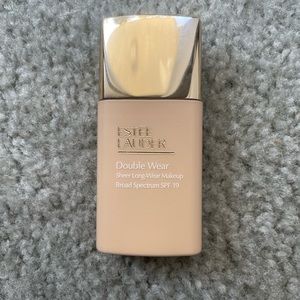 Estée Lauder Double Wear Sheer Foundation